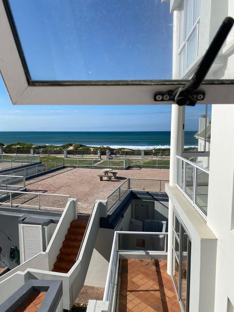 To Let 2 Bedroom Property for Rent in Summerstrand Eastern Cape